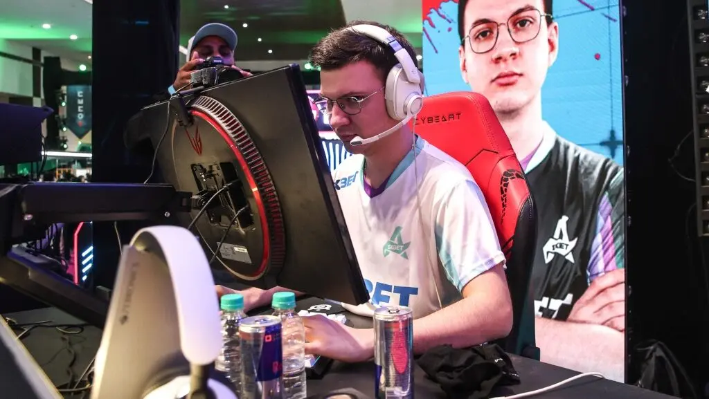 Viktor “Lack1” Boldyrev.