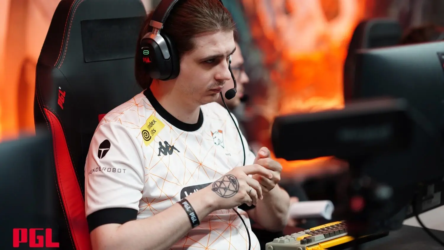 Fng at PGL Wallachia Season 1