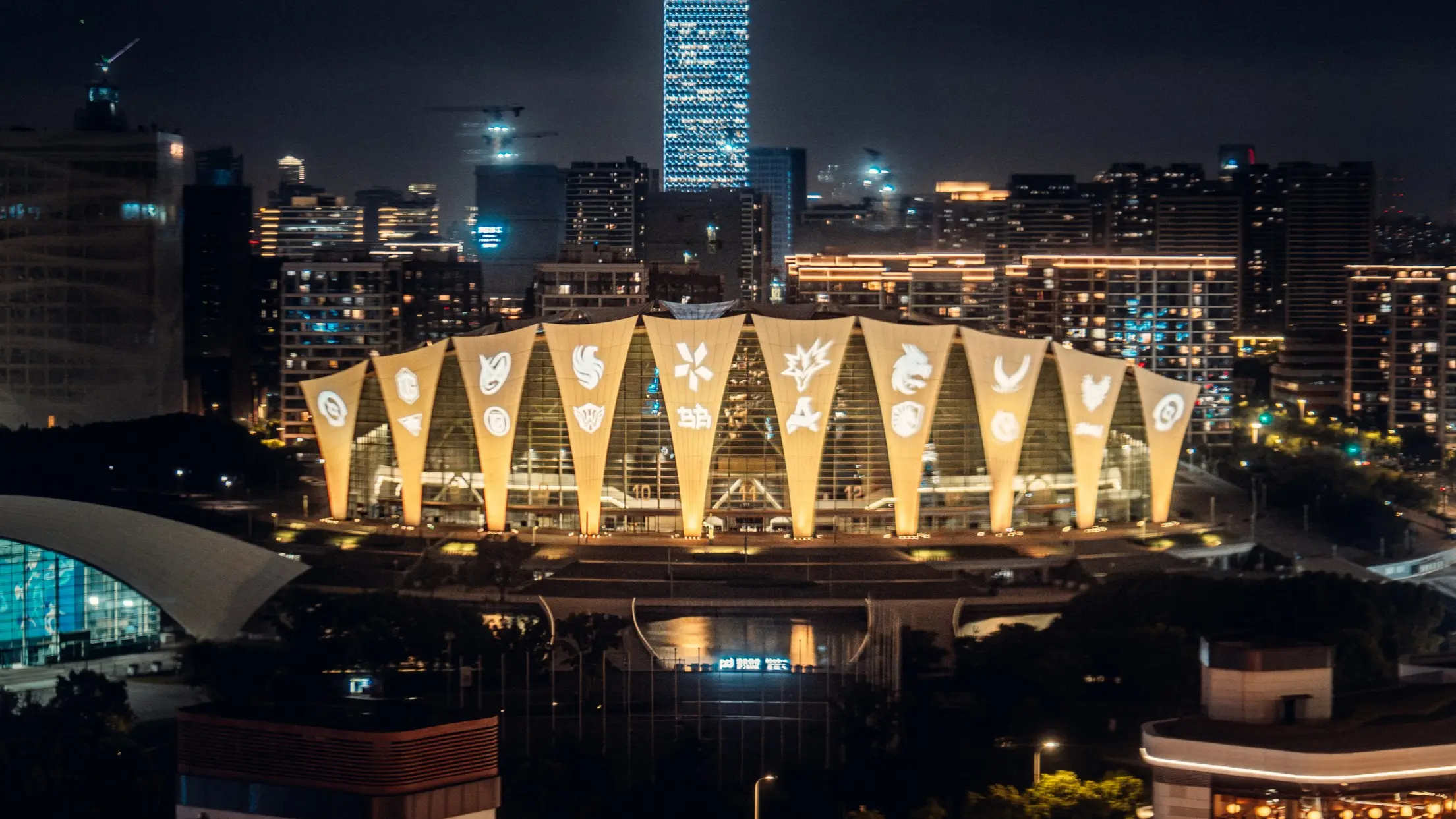SPD Bank Oriental Sports Center Stadium