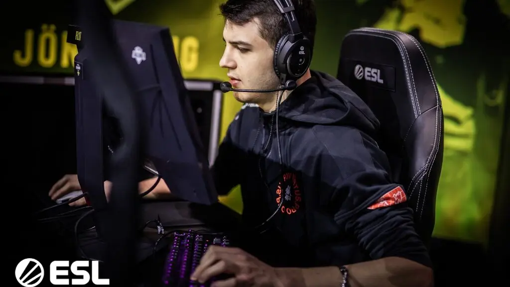 Evgeny “FL1T” Lebedev.