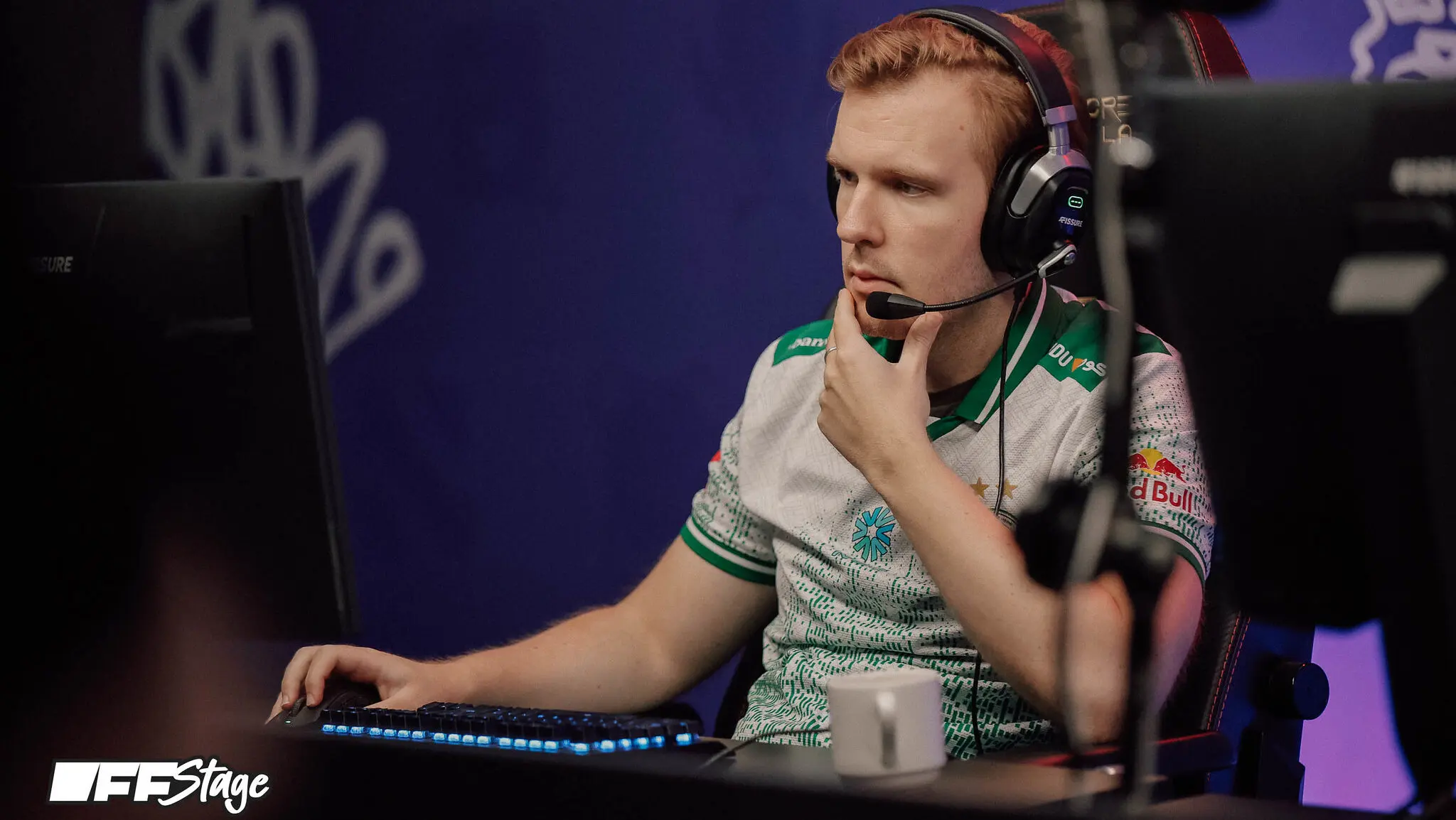 Cr1t at FISSURE PLAYGROUND 2 — DOTA