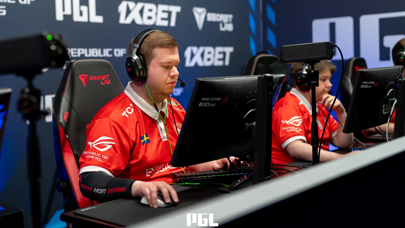 EYEBALLERS sniper Jesper “JW” Vexel.