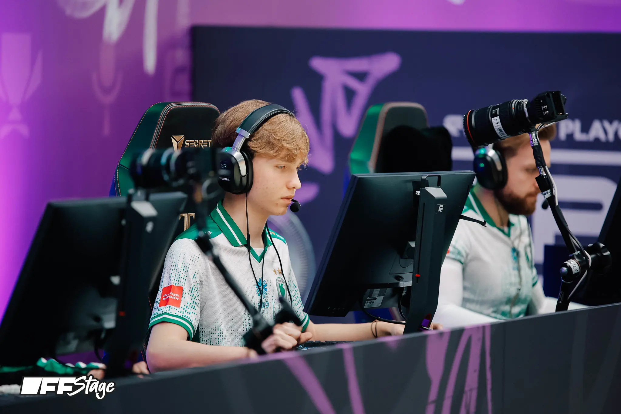 A photo of m0NESY from the tournament