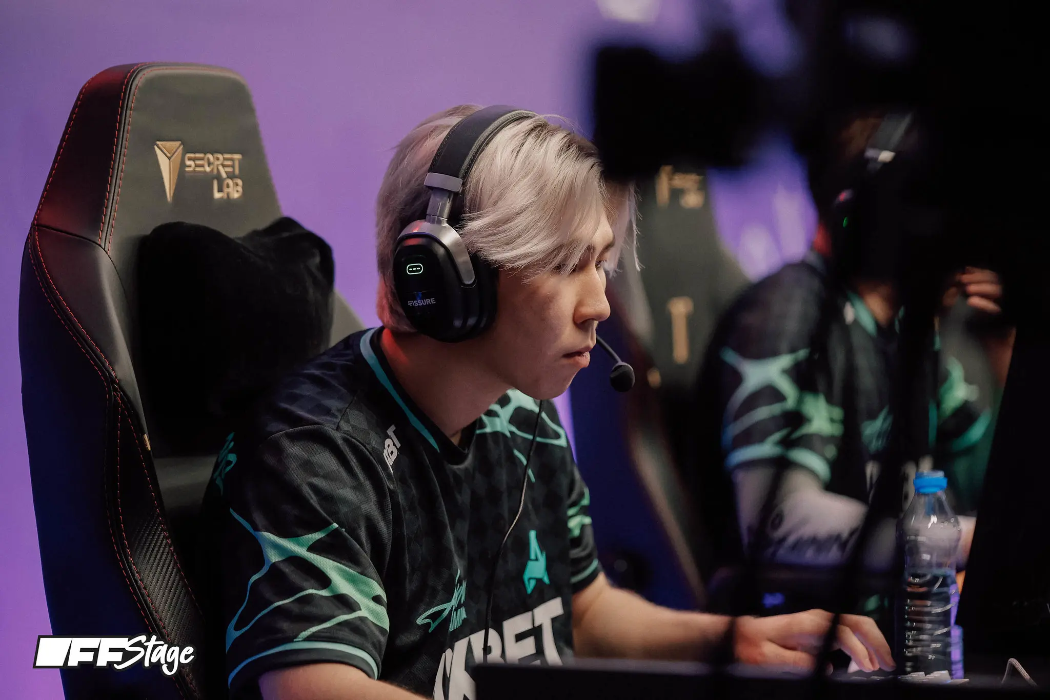 TORONTOTOKYO as part of Aurora Gaming at FISSURE PLAYGROUND 2 — DOTA.