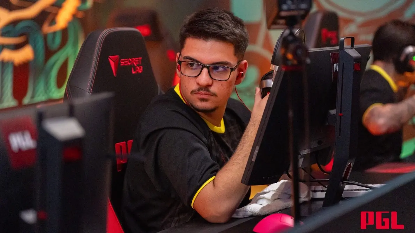 Esports player Italo “ksloks” Mainberg.