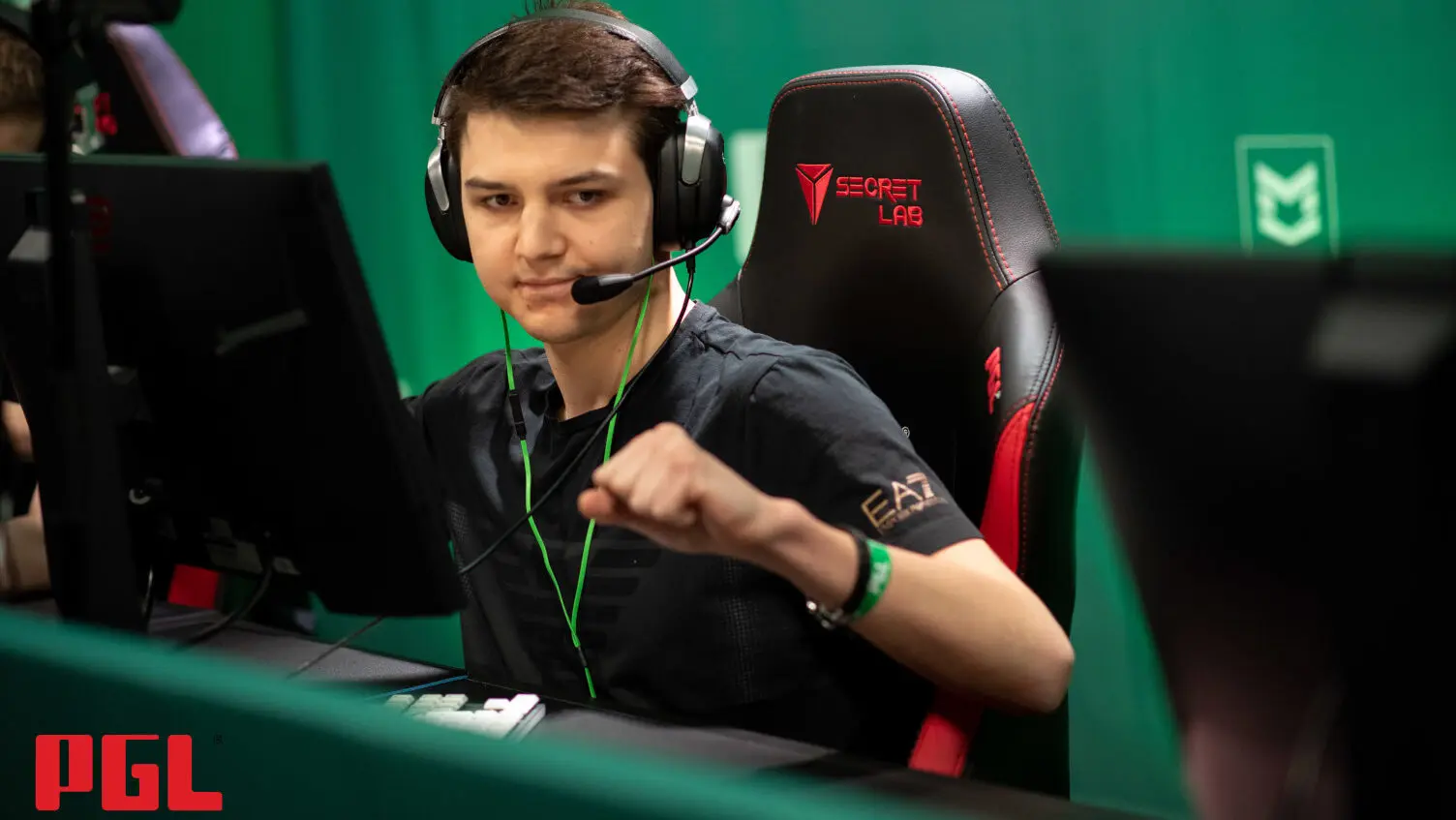 PARIVISION rifler Evgeny “FL1T” Lebedev.