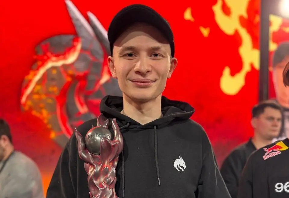 Sunset lover with a trophy