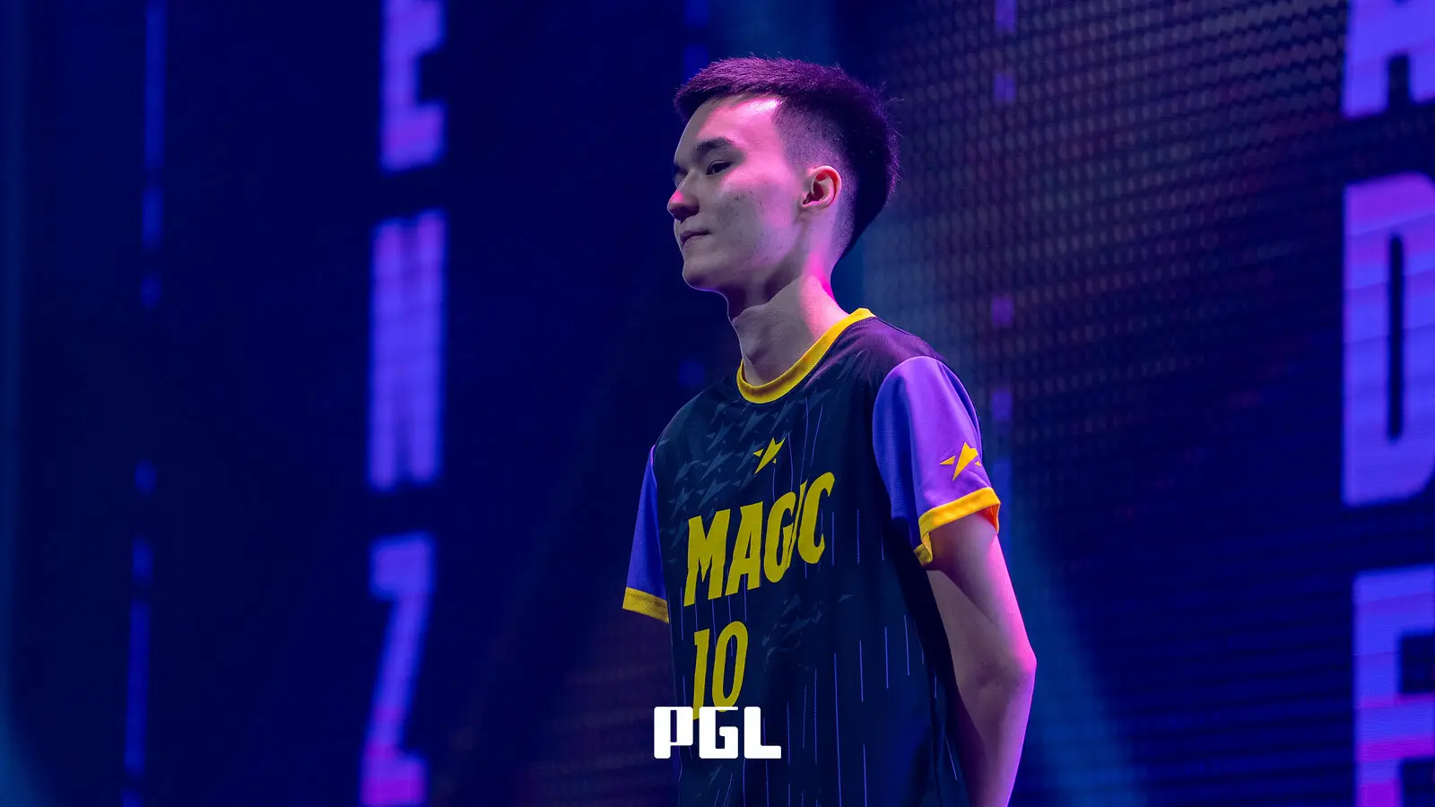 Magic's sniper, Abdurakhim “mo0N” Isa.