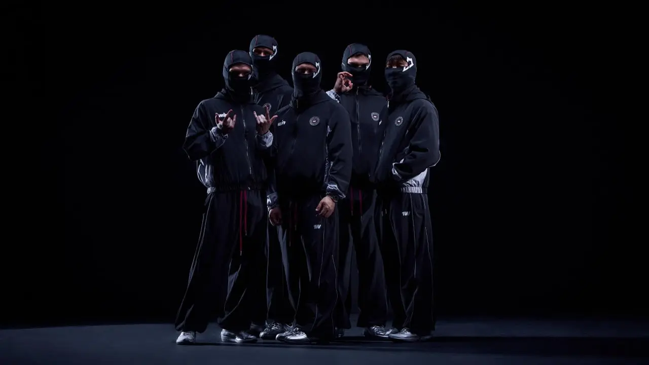 Tundra Esports players wearing balaclavas before joining 1w Team