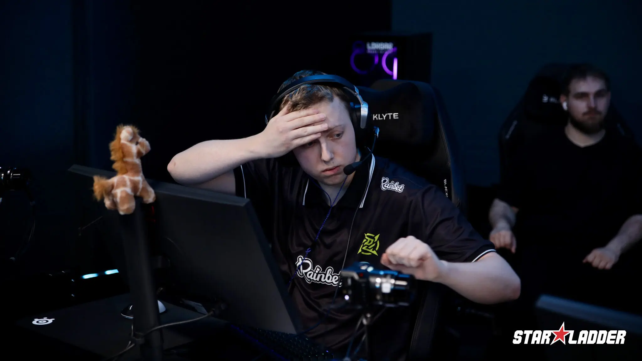 Esports player Artem “cairne” Mushinsky.