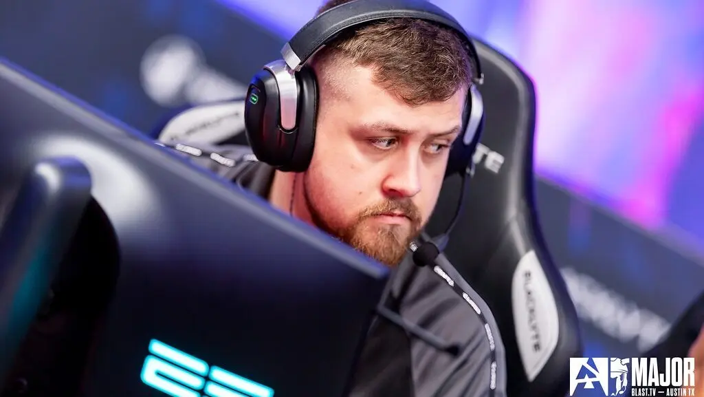 A photo of L00m1 from the tournament