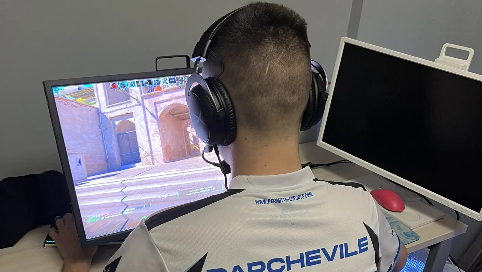 Permitta Esports rifler Tomáš “tomiko” Uroda.