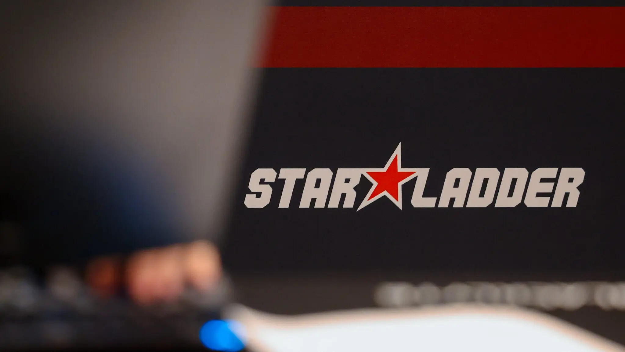 The Starladder logo.