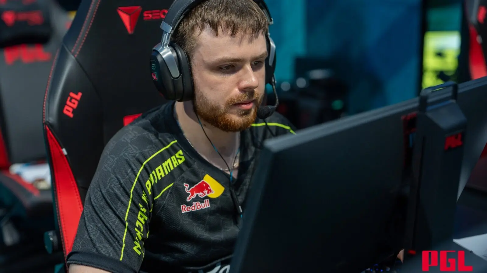 Rasmus “sjuush” Beck.
