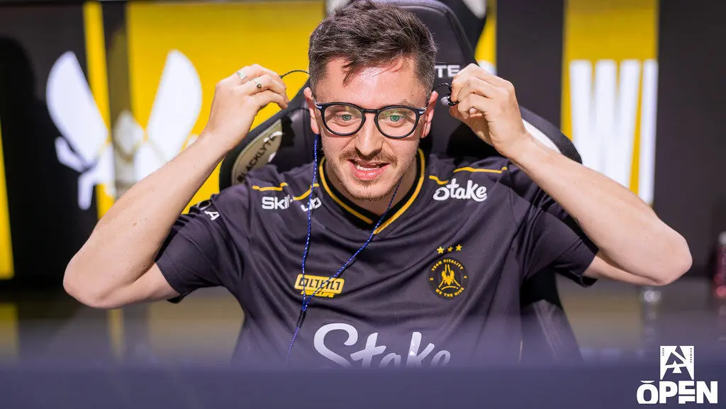 Dan “apEX” Madeskler.