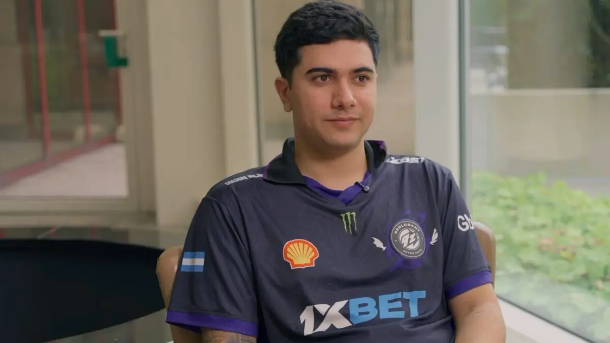 Photo of luchov from an OFFSTAGE interview