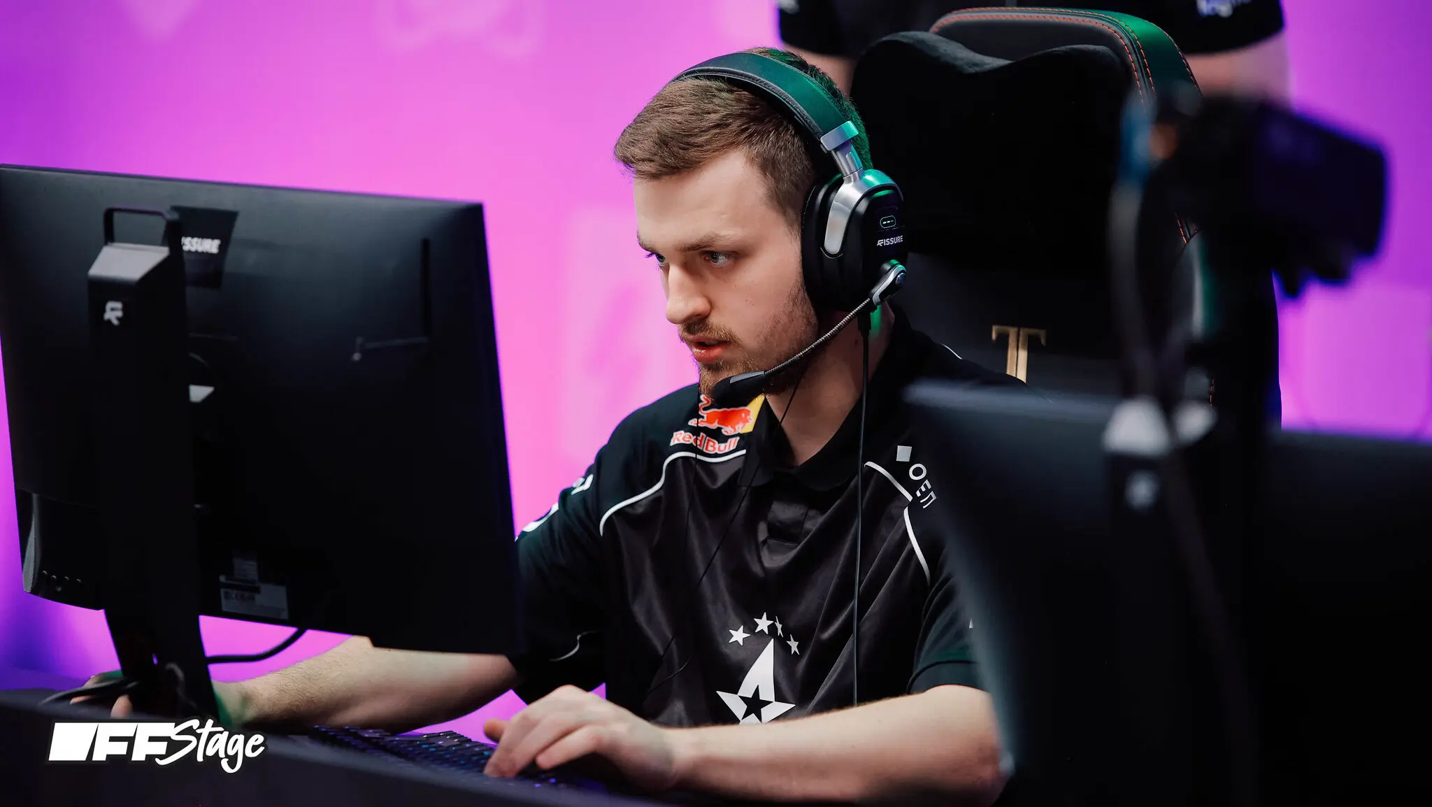 Astralis rifler Viktor “Staehr” Schter.