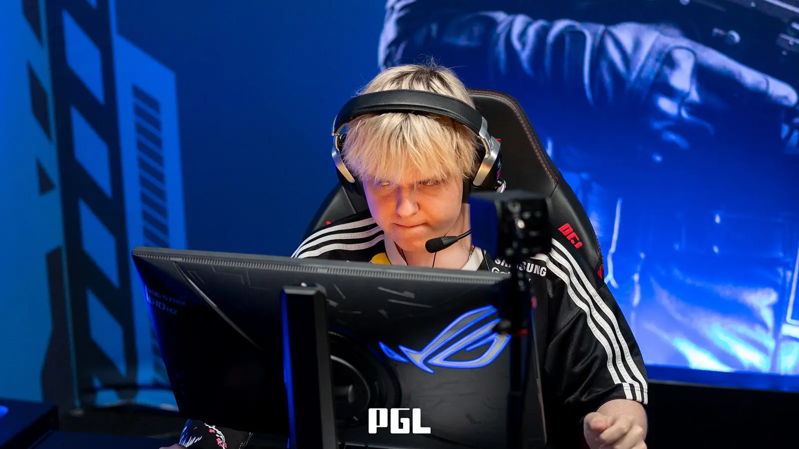 FUT Esports rifler Dmitry “dem0n” Miroshnichenko.