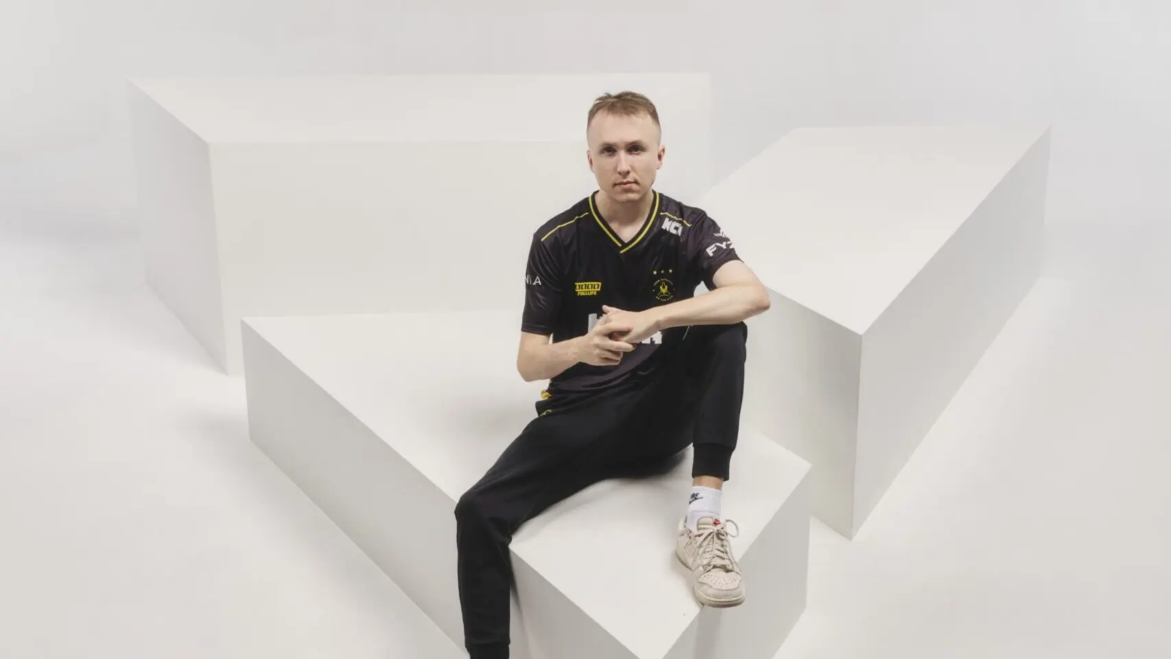 Photo by ropz