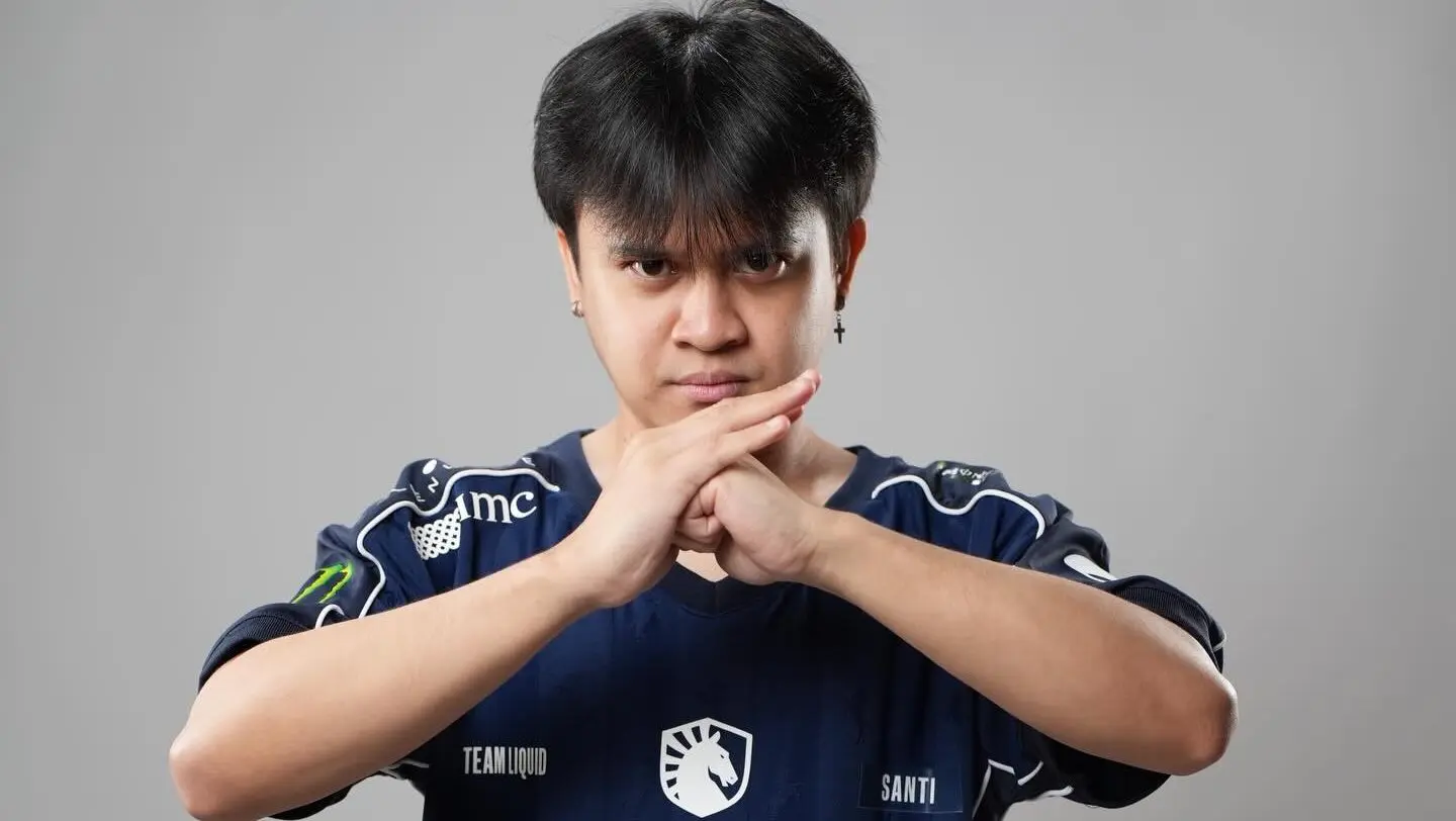 Esports player Santi “Santi Sucre” Noble.