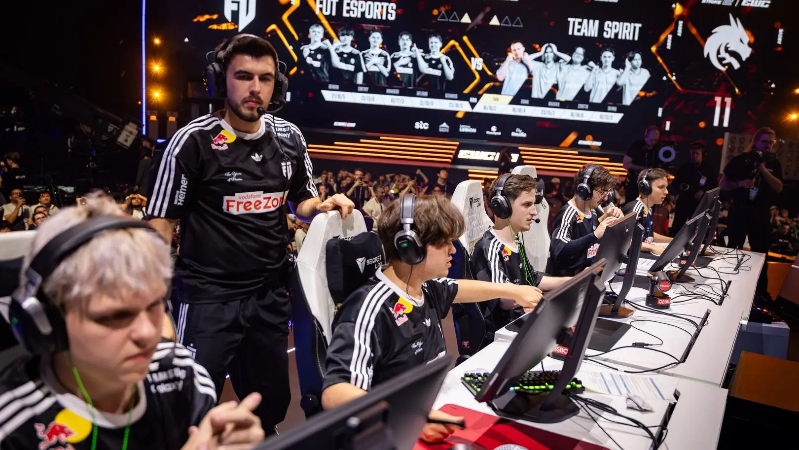 The FUT Esports roster.