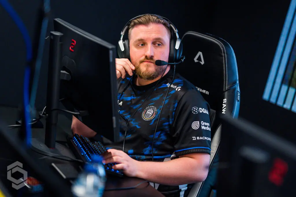 BIG rifler Johannes “tabseN” Vodarc.