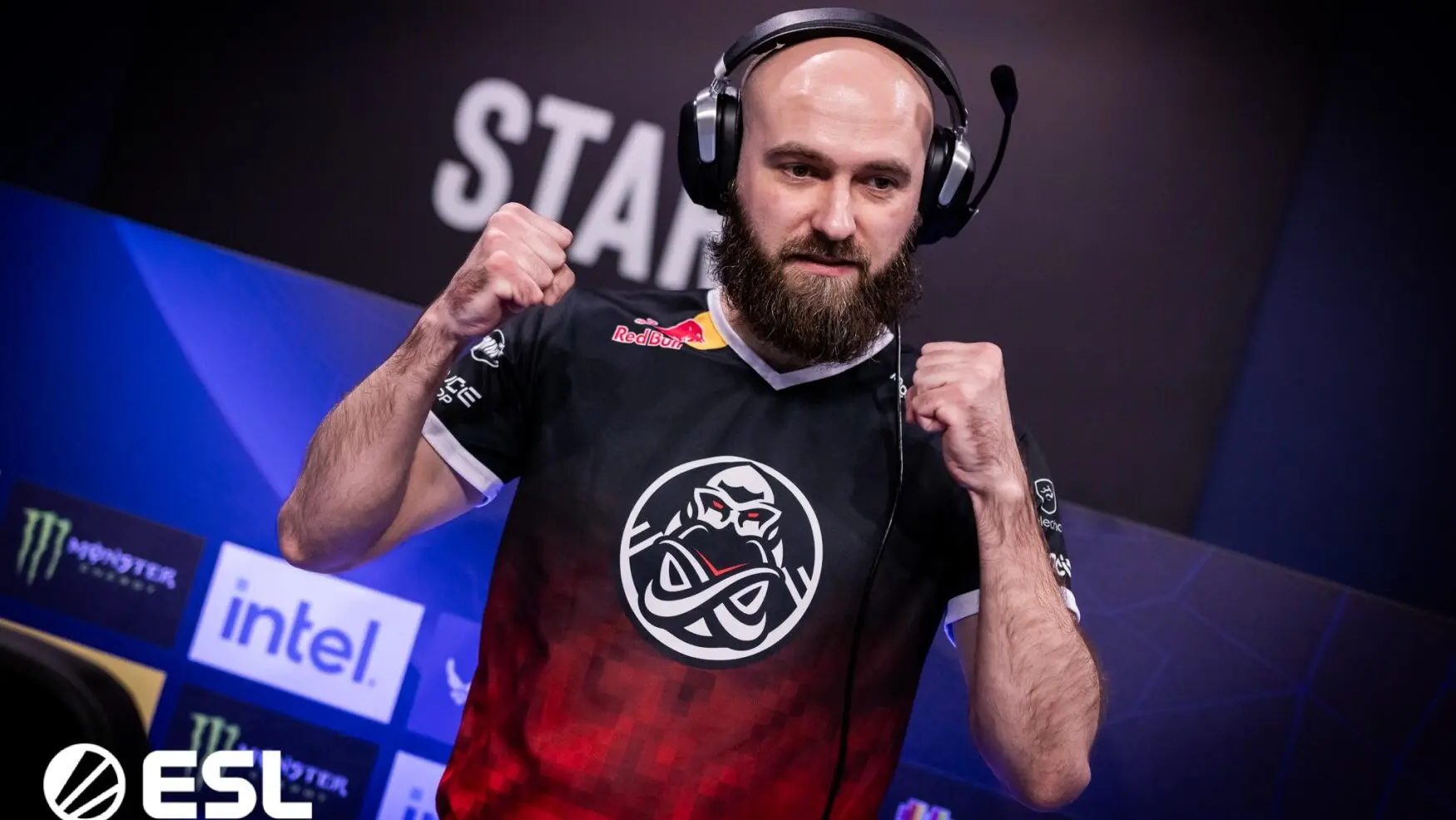 FOKUS coach Jakub “kuben” Gurchinski.