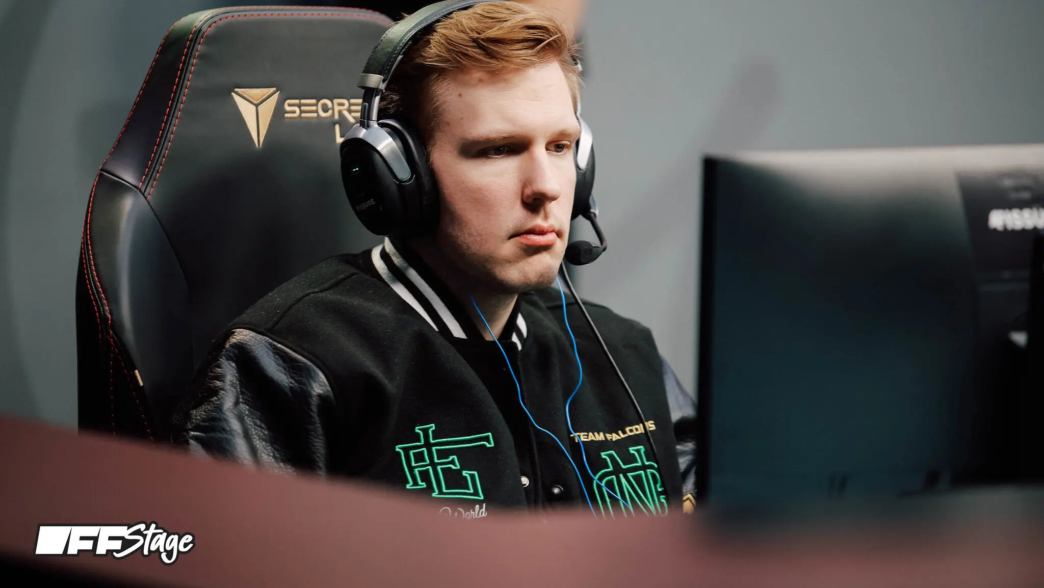 Cr1t- is in the playoffs of FISSURE PLAYGROUND 2 — DOTA.