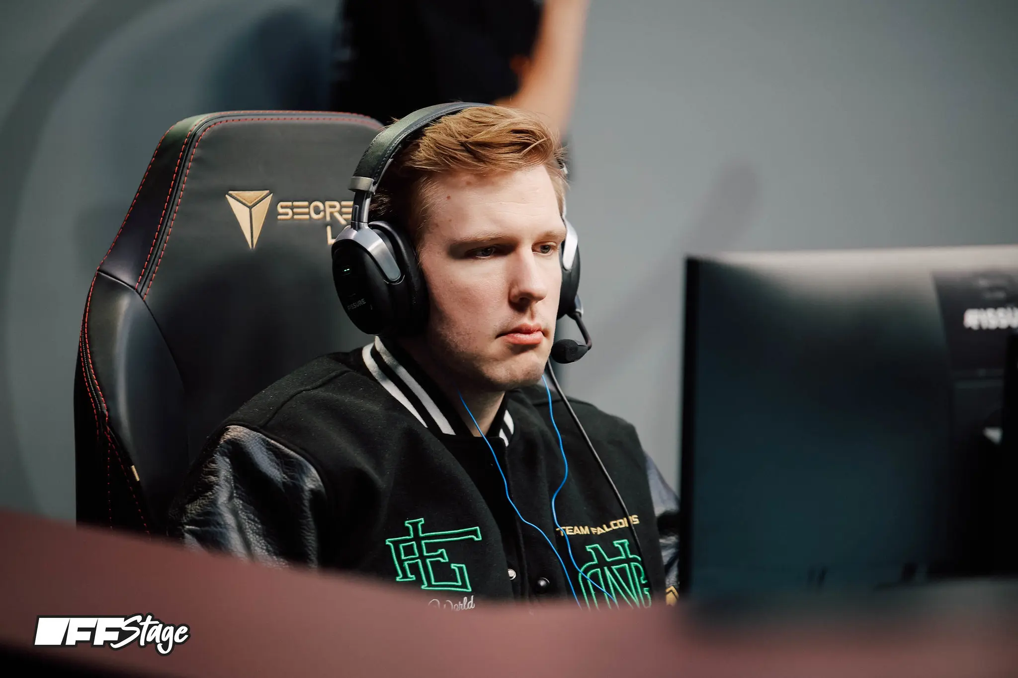 Cr1t- is in the playoffs of FISSURE PLAYGROUND 2 — DOTA.
