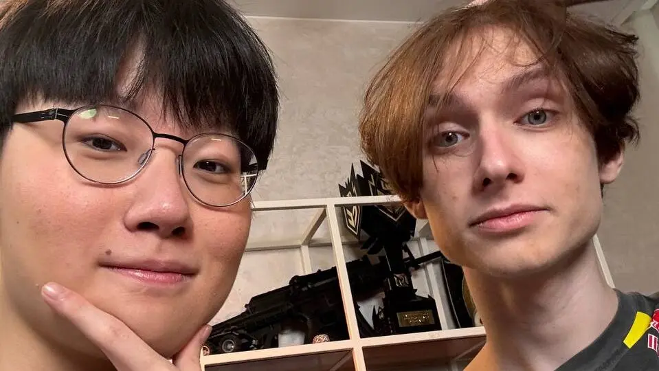 zaur egoist with Hiko